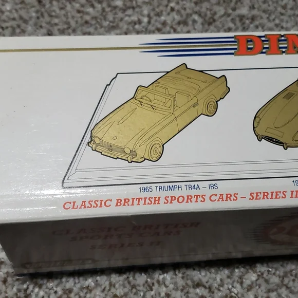 COLLECTABLE MATCH BOX/ DINKY vintage classic British sports cars. - Picture 8 of 10